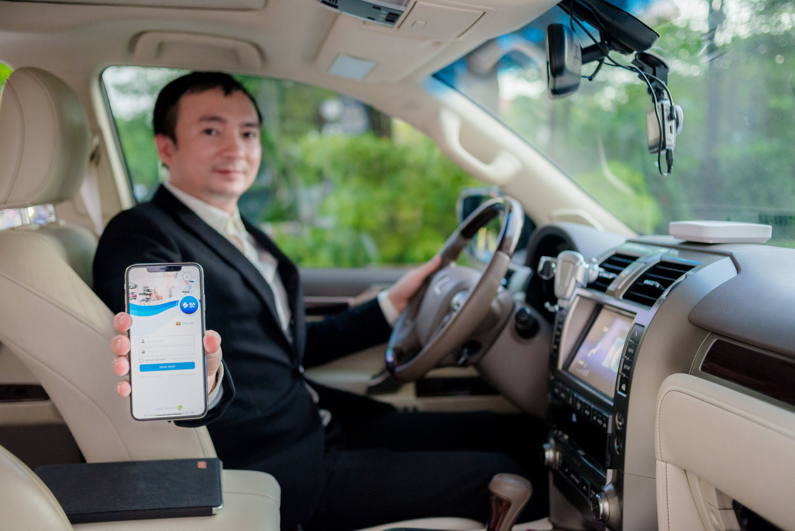 Định vị ô tô 4G - Công nghệ quan trọng cho xe Limousine - BA GPS