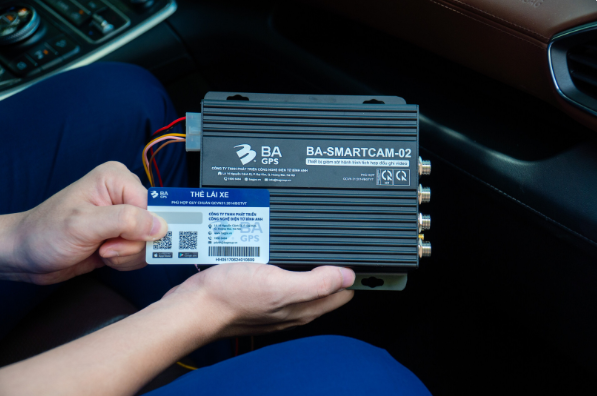 Thiết bị ghi nhận hình ảnh lái xe – Công Cụ Bắt Buộc Gi - BA GPS