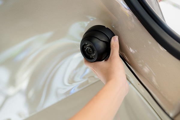 Chủ xe có thể lựa chọn camera xe công ten nơ có góc quan sát từ 90 đến 120 độ