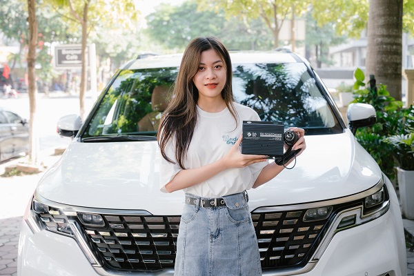 Giám sát hành trình và hành vi tài xế đơn giản nhờ camera xe container