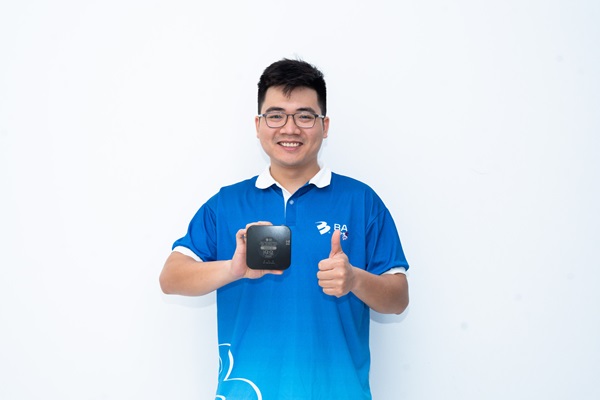 Thiết bị định vị đối chiếu tốc độ theo thời gian thực