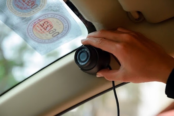 Lắp đặt camera giám sát ô tô được quy định tại Nghị định 10/2020/NĐ-CP