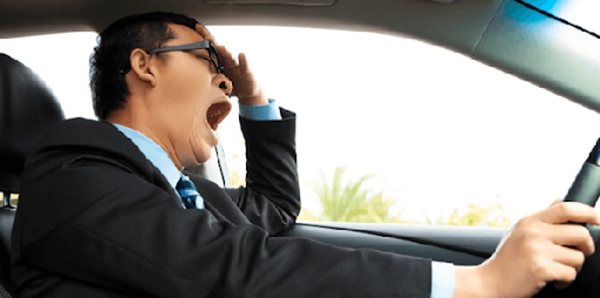 Lái xe quá lâu sẽ gây tình trạng mệt mỏi, thiếu linh hoạt