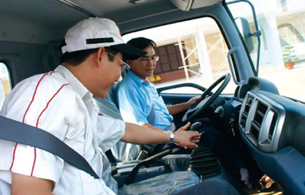 Thiết bị giám sát học thực hành lái xe mang đến lợi ích cho cả người dạy và học