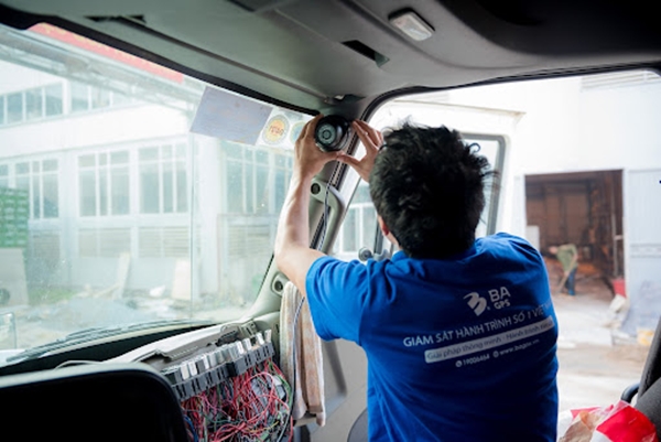Vị trí lắp đặt camera xe container cần đảm bảo đúng quy định
