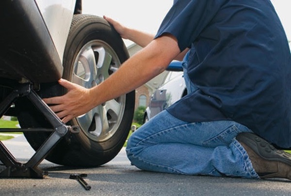 Lốp xe ô tô là bộ phận đảm bảo an toàn cho xe