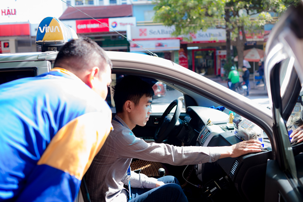 Lắp đặt định vị taxi là quy định bắt buộc khi tham gia kinh doanh vận tải