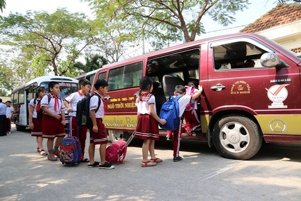 Lắp đặt camera xe chở học sinh tại Hà Nội là rất cần thiết