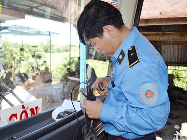 Nhiều phương tiện vận tải tại Hà Nội vi phạm quy định về lắp đặt thiết bị giám sát hành trình 